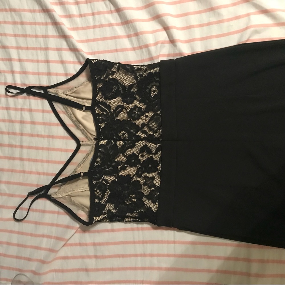 HOMECOMING DRESS! - Picture 4 of 5